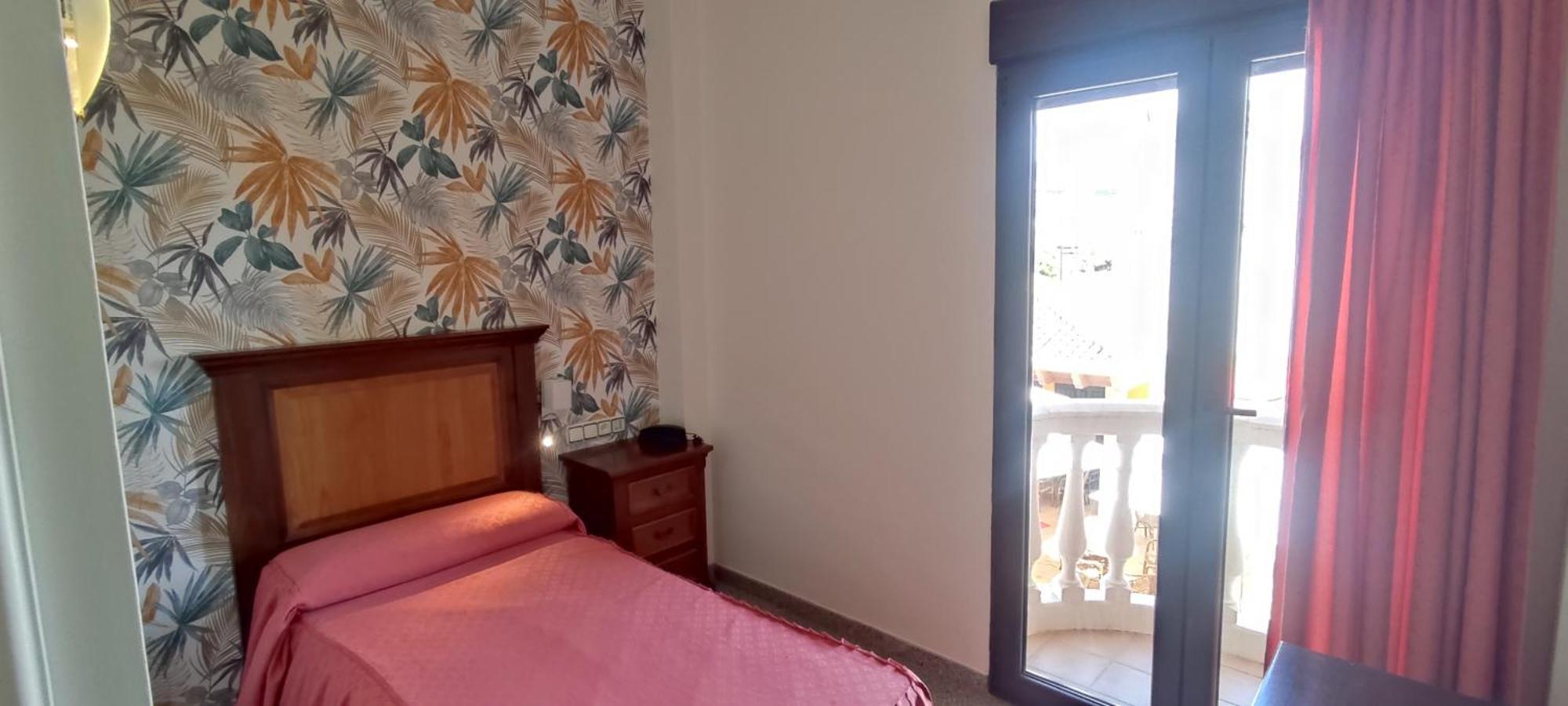 Hotel El Doncel Atarfe エクステリア 写真