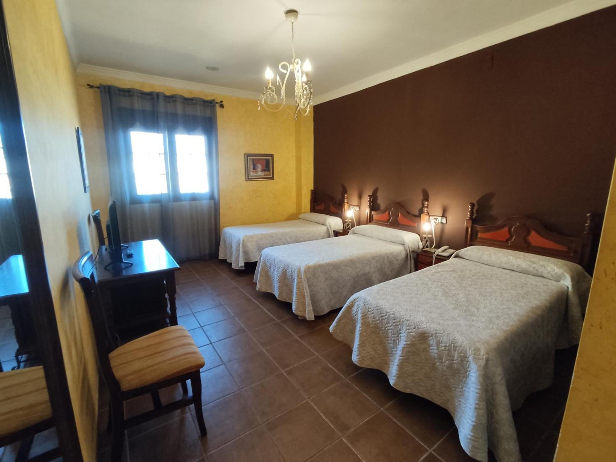 Hotel El Doncel Atarfe エクステリア 写真