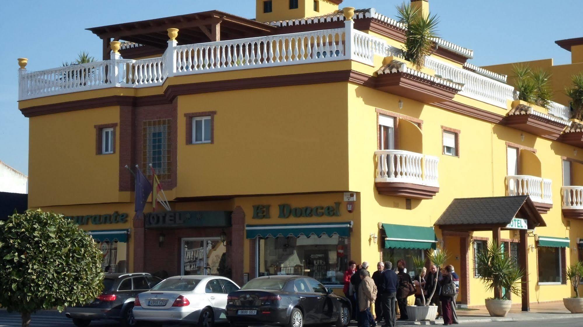 Hotel El Doncel Atarfe エクステリア 写真